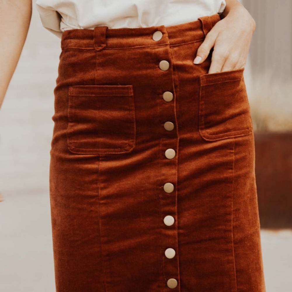 Böhme Corduroy Button Down Skirt Rust/Brick S-XXS
